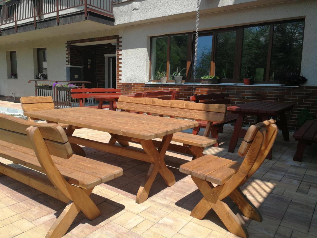 Penzion U Kluju Vestin ภายนอก รูปภาพ